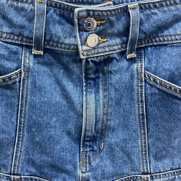 Veronica Beard Lavelle Denim Mini Skirt Sz 8 - Picture 6 of 10